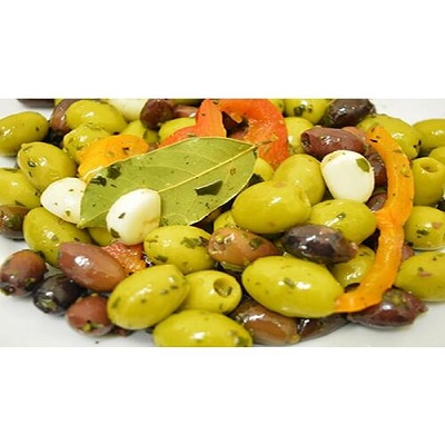 Mix Pitted black & green marinated olives in oil with herbs and spices kg5